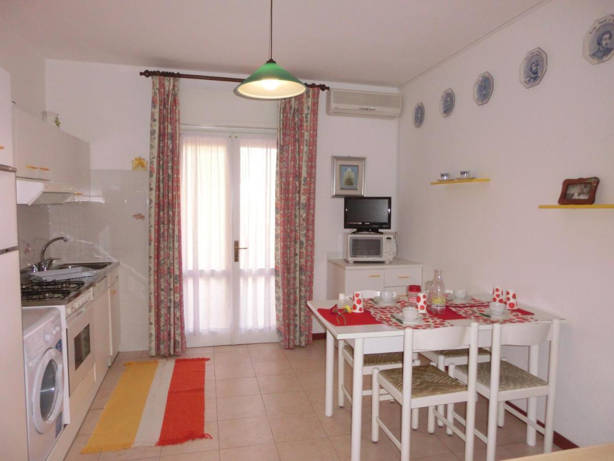 Condominio Lero บิบิโอเน ภายนอก รูปภาพ